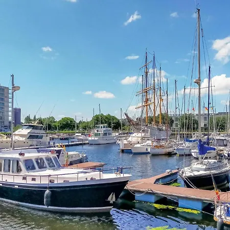 2 Bedroom Cozy In Apartment Ostende